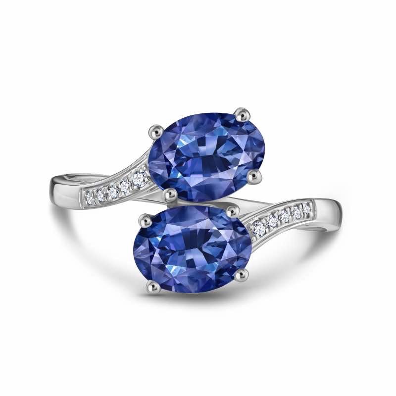Tanzanite & Diamond Ring
