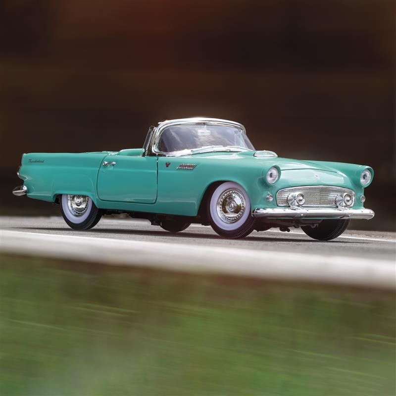 1955 Ford Thunderbird