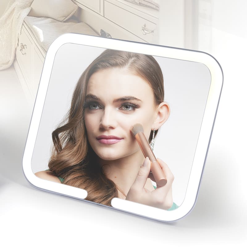 Stauer Sophisticated Beauty Case