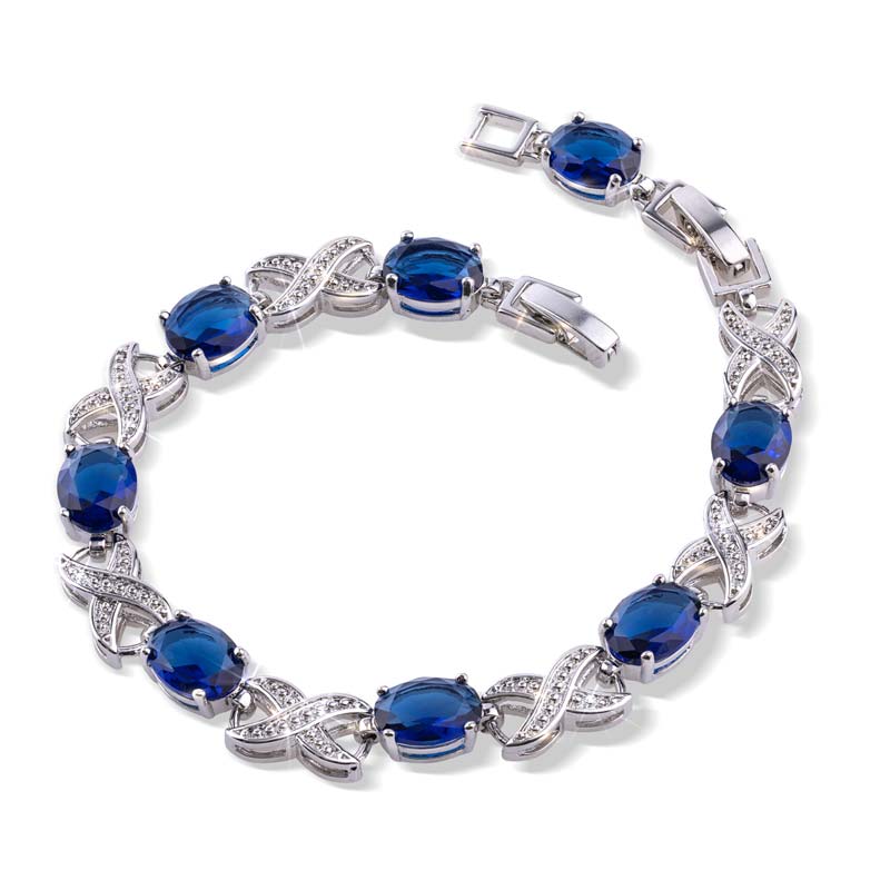 DiamondAura Infinity Bracelet (blue)