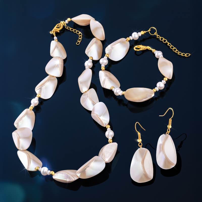 Shell-ebration Necklace, Bracelet and Earring Set
