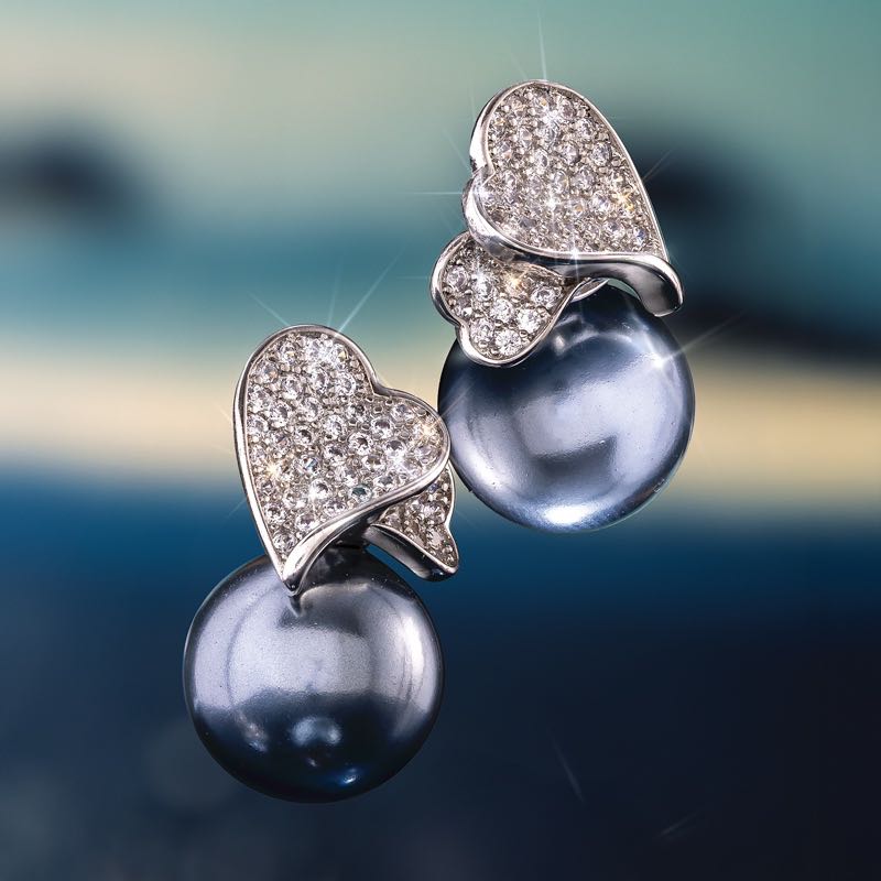 Midnight Tides Black Pearl Earrings
