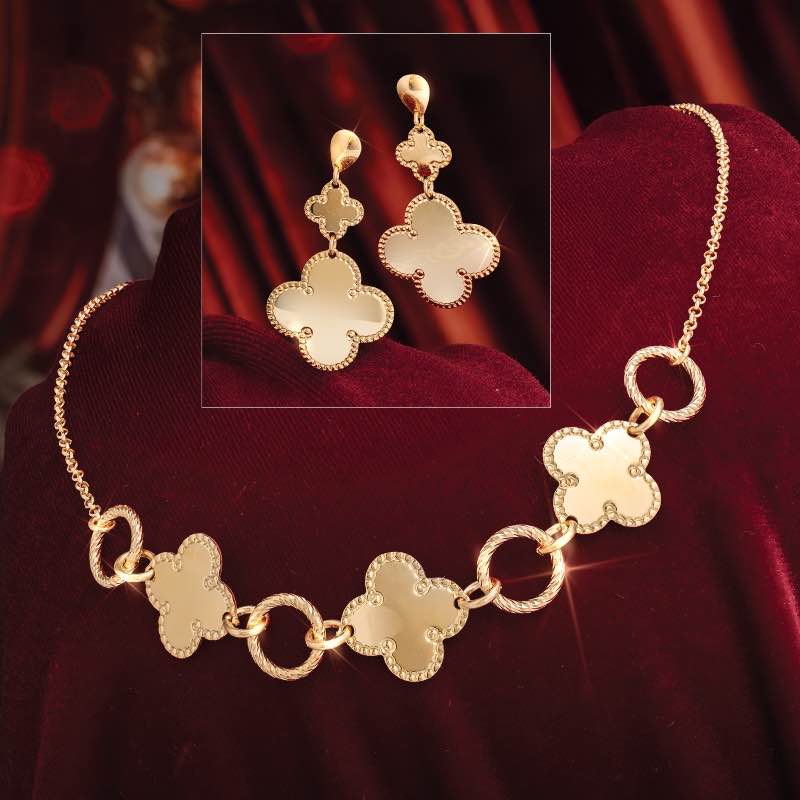 Renaissance Harmony Necklace & Earrings