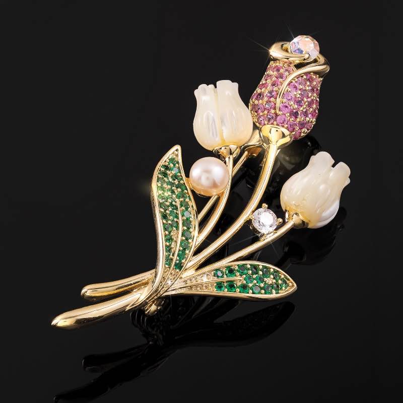 Garden in Gallery Brooch (Tulip)
