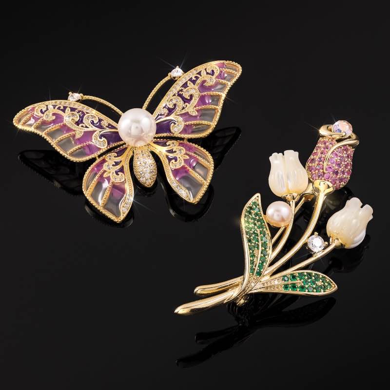 Garden in Gallery Brooch (Set of Two)