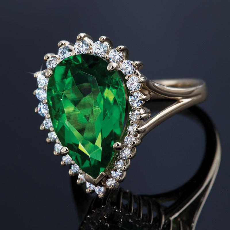 Sterling Silver Pear Helenite & DiamondAura Ring